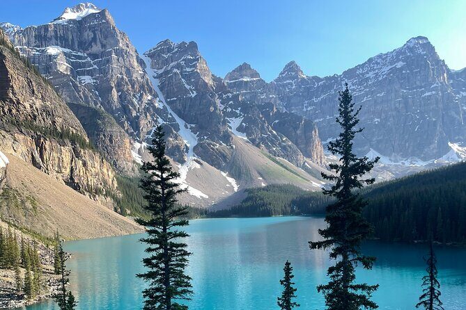 Sunrise Adventure: Alpenglow at Moraine Lake & Lake Louise - FAQ