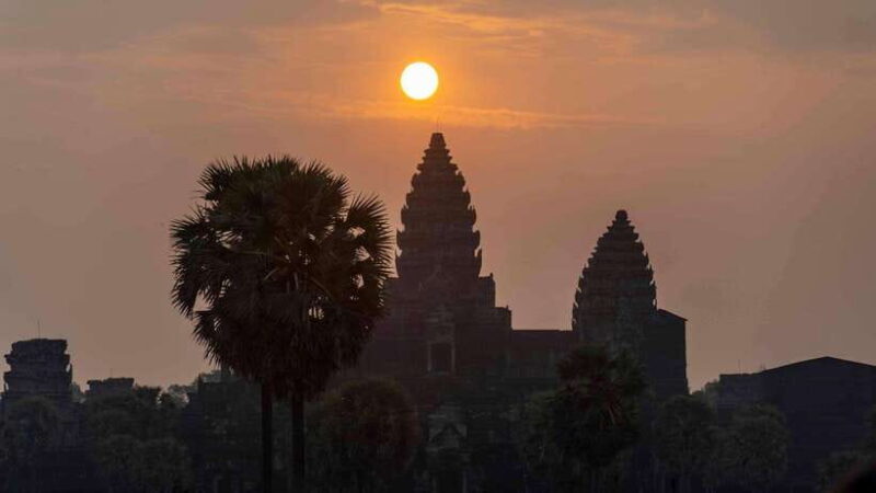 Sunrise at Angkor Wat Temple: 3-Hour Private Tour - The Experience: What You Can Expect