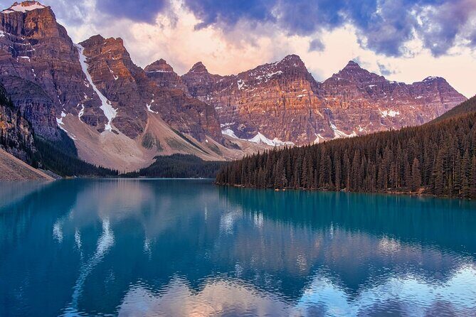 Sunrise at Moraine Lake & Lake Louise from Calgary/Canmore/Banff - Key Points