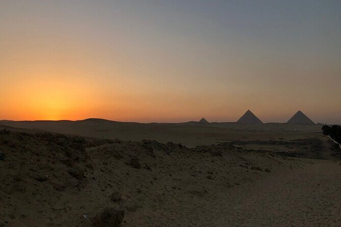 Sunrise Horseback Ride Around the Pyramid of Giza - Who Should Consider This Tour?