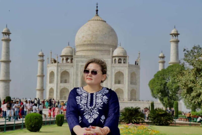 Sunrise Taj Mahal and Agra Fort Half-Day Tour with Transfer - The Experience Provider: Elhan Tours