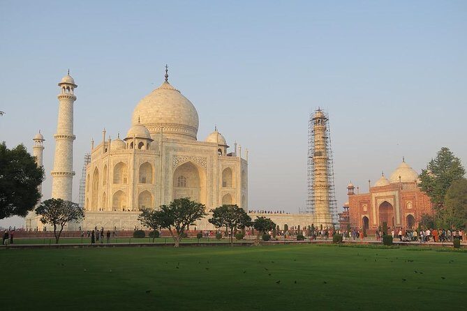 Sunrise Taj Mahal Tour from Delhi with Entrance and Food - The Itinerary: What to Expect