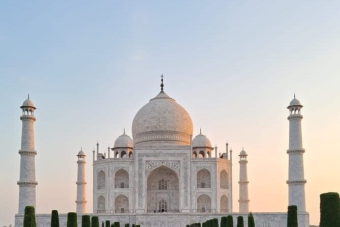 Sunrise Visit to the Taj Mahal and Agra Day Excursion from Delhi - Exploring Agra Fort