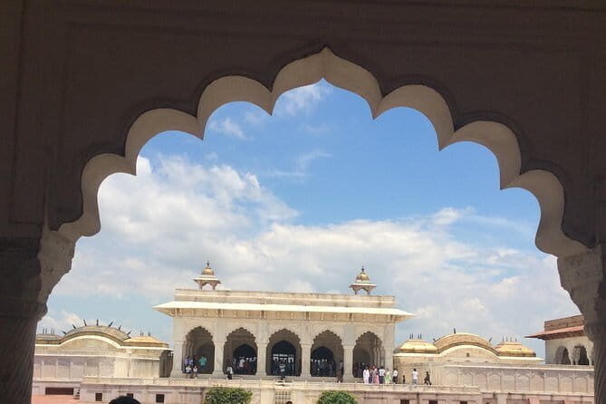 Sunrise Visit to the Taj Mahal and Agra Day Excursion from Delhi - Authenticity and Value
