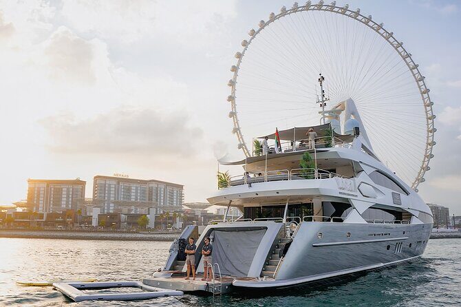 Sunseeker Superyacht: VIP Dining, Premium Drinks & Music - Introducing the Sunseeker Superyacht VIP Experience
