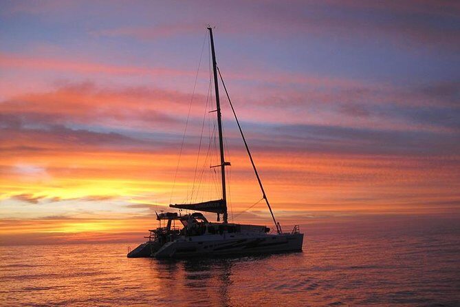 Sunset 3-Hour Cruise from Darwin with Dinner and Sparkling Wine - Key Points