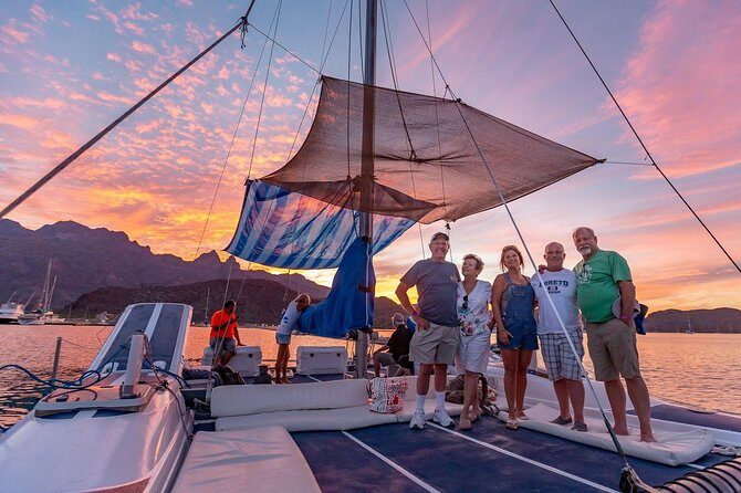 Sunset Appetizers & Open Bar Catamaran Cruise - Introduction