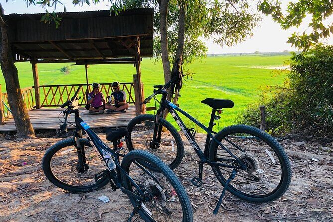 Sunset at Countryside - An In-Depth Look at the Countryside Bike Tour