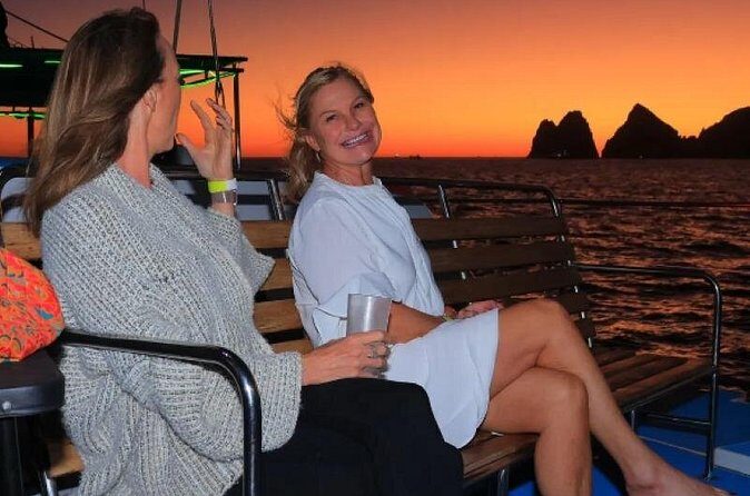 Sunset Boat Tour Includes Open Bar and Dinner - The Sum Up