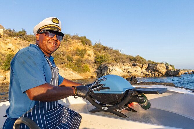 Sunset Boat Trip in the Spanish water and coastline of Curacao - An Authentic Sunset Experience on Curacao