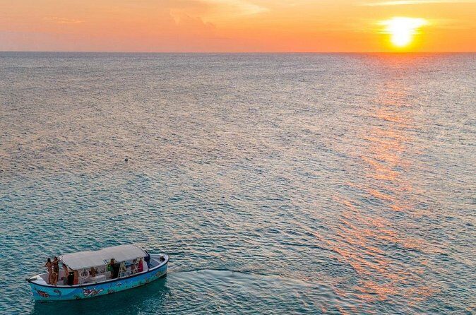 Sunset Boat Trip in the Spanish water and coastline of Curacao - FAQs