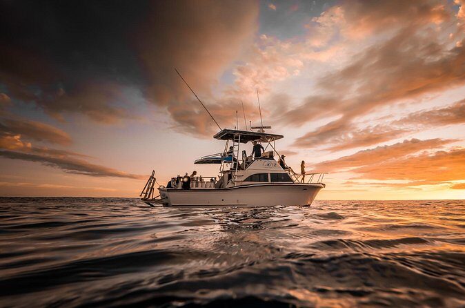 Sunset Cruise along Waikiki Coastline - FAQ