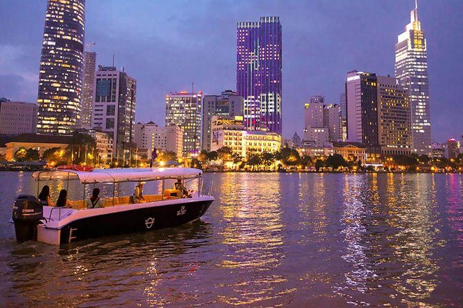 Sunset cruise and Saigon by night tour - Key Points