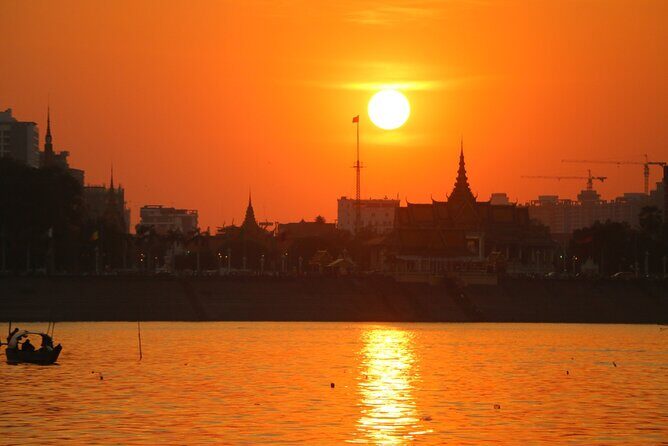 Sunset Cruise: Best view on 3 floors boat & English speak guide - The Real Value: Why It’s Worth the Price