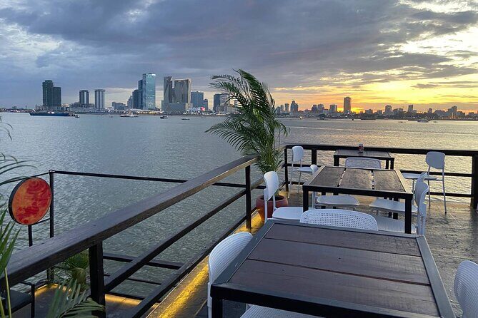 Sunset Cruise: Best view on 3 floors boat & English speak guide - Final thoughts