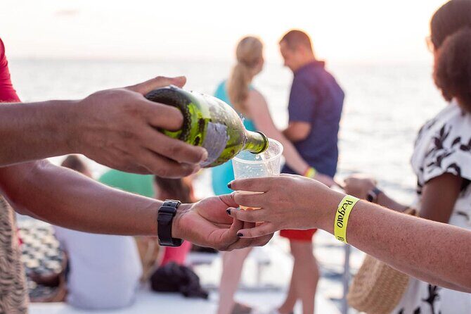 Sunset Cruise in Los Cabos with Jazz and Wine - Who Will Love This Tour?