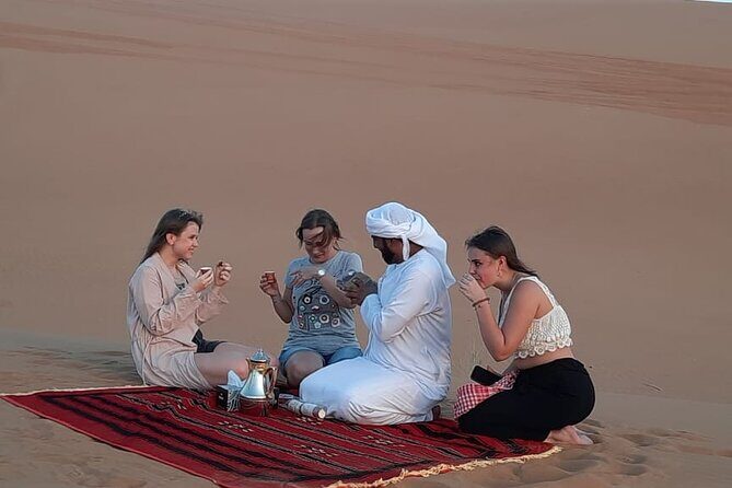 Sunset Desert Safari | Buffet Dinner and more - The Itinerary in Detail: What to Expect