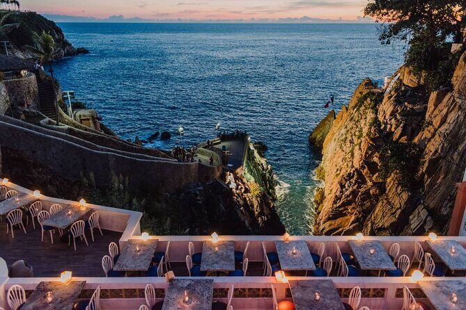 Sunset Dinner and Cliff Divers in Acapulco - Price and Value Analysis