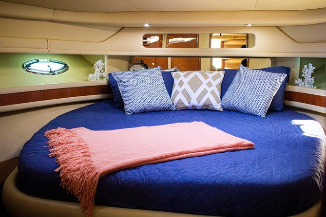 Sunset Dinner Cruise Private Group - Authentic Traveler Feedback