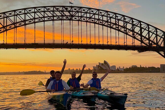 Sunset Harbour Bridge Kayak Escape - Sunset Harbour Bridge Kayak Escape: An Up-C close View of Sydney’s Icons