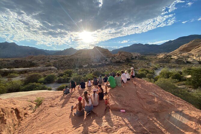 Sunset Hike and Photography Tour near Red Rock with Optional 7 Magic Mountains - An In-Depth Look at the Sunset Hike and Photography Tour