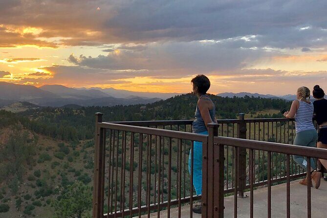 Sunset Hiking Tour in the Rocky Mountains near Denver - FAQ