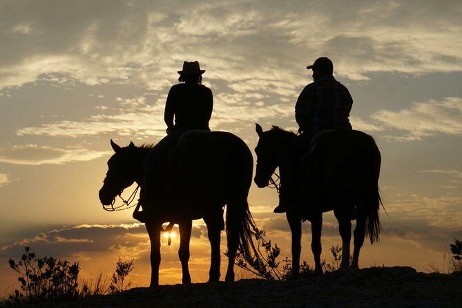 Sunset Horseback Riding Tour Through San Miguel de Allende - Key Points