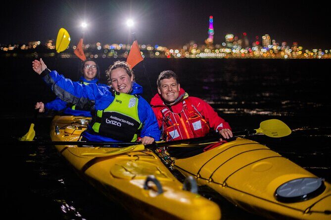 Sunset kayak tour to Rangitoto Island - An In-Depth Look at the Sunset Kayak Tour to Rangitoto Island