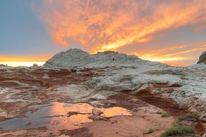 Sunset Off-Road White Pocket Guided Hike Activity - Small Group - Introduction