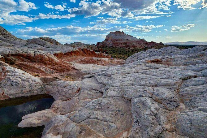 Sunset Off-Road White Pocket Guided Hike Activity - Small Group - Who Will Love This Tour?
