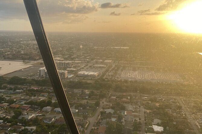 Sunset or Night time helicopter tour in Miami - The Sum Up