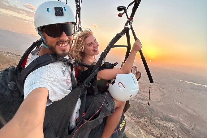 Sunset Paragliding in Agafay Tandem Flight from Marrakech - An In-Depth Look at the Sunset Paragliding Experience