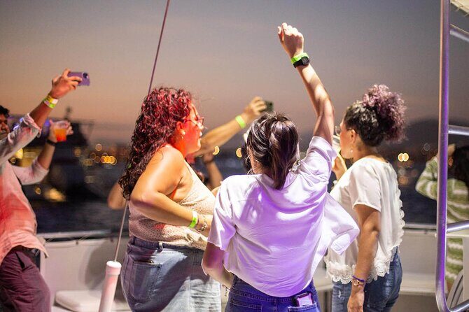 Sunset Party Cruise in Los Cabos - Who Should Book This Experience?
