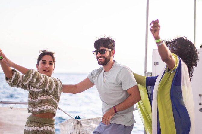 Sunset Sail Party Cruise on the Pez Gato - Who Should Book This Experience?