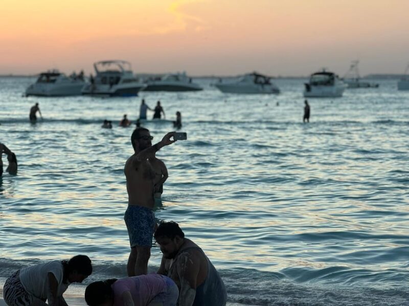 Sunset Sailing to Isla Mujeres with Cancún Transfer - Who Should Consider This Tour?