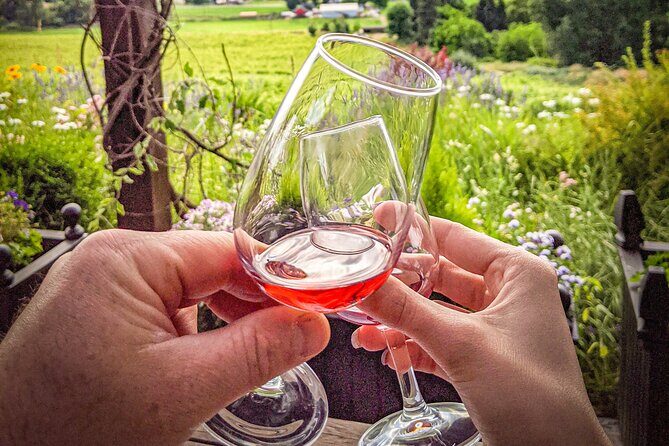 Sunset Sip Wine Tour - FAQ – Your Quick Guide to the Sunset Sip Wine Tour