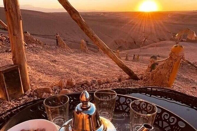Sunset views with dinner show and came ride tour - FAQ