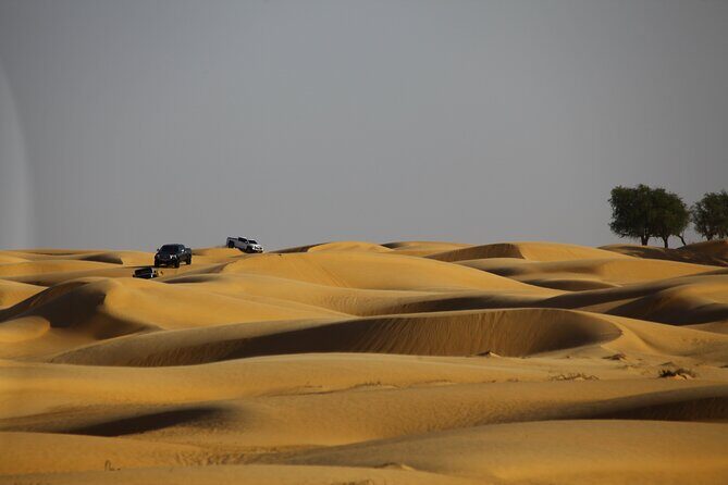 Sunset watching in Al Wahiba Sand - Introduction: A Desert Adventure with Authentic Charm