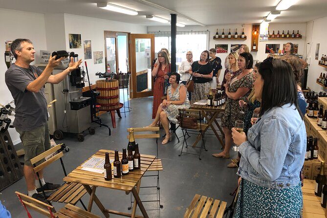 Sunshine Coast & Noosa Private Wine Tour Inc. Lunch & Tastings - What Travelers Say