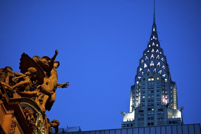 Superheroes in New York Walking Tour - Filming Locations and Pop Culture Trivia