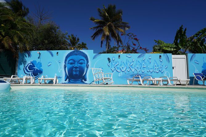 Surf lessons 1h30 (4-6 people) Kokoplaj Surf camp Guadeloupe school - Why Location Matters