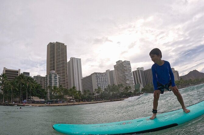 Surf lessons for beginners in Waikiki - Introduction