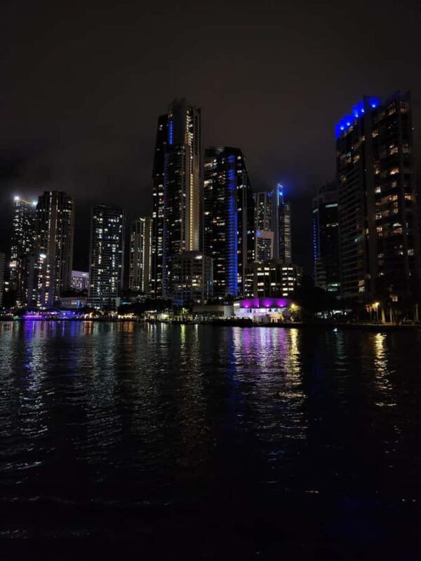 Surfers Paradise Sightseeing City Lights Cruise - The Viewpoints: Landmarks and Homes