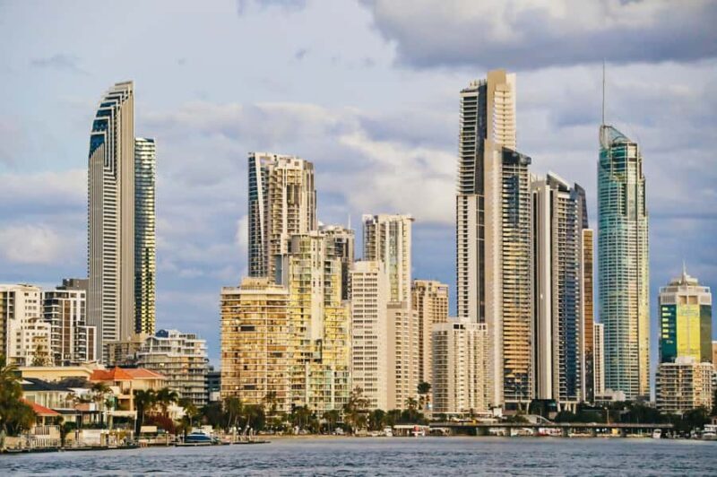 Surfers Paradise: Sightseeing Sunset River Cruise - An Introduction to the Experience