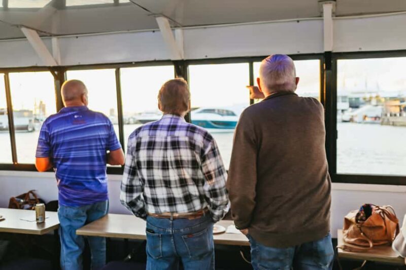 Surfers Paradise: Sightseeing Sunset River Cruise - Analyzing the Value