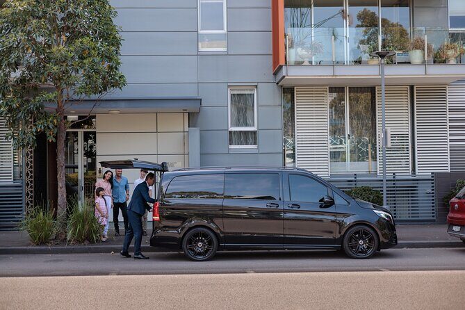 Surfers Paradise to Gold Coast Airport Luxury Transfer - The Sum Up