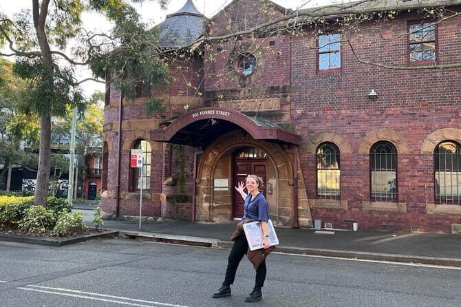 Surry Hills & Darlinghurst History Tour Gangsters, Girls & Grog - An In-Depth Look at the Tour Experience