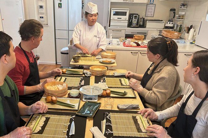 Sushi Cooking Class: AKEMI's SUSHiKiTCHEN in Tokyo - An In-Depth Look at What the Tour Offers