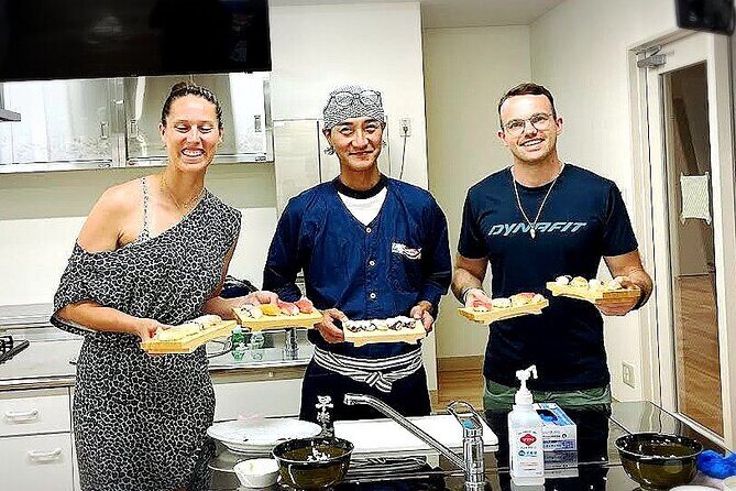 Sushi Making Experience Class in Naha Makishi Public Market - Practical Tips