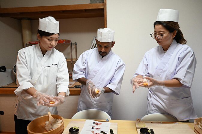 Sushi Making experience in Sapporo - Authenticity and Practicality
